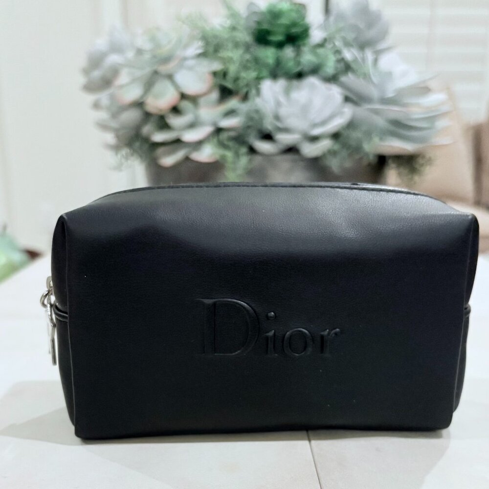 Dior pouch leather with star zipper (gwp)